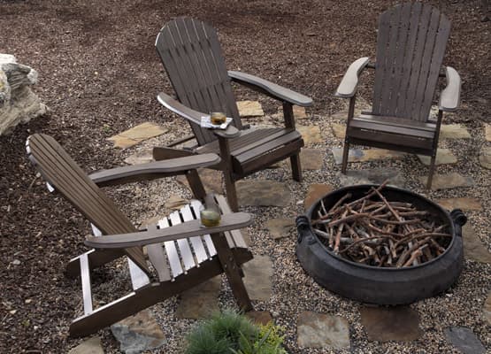 fire pit with chairs