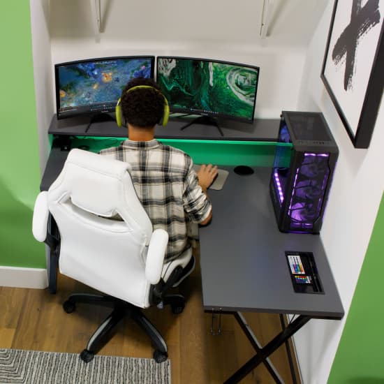 best gaming desks square